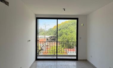 Departamento de tres ambientes con balcon en Venta en Avellaneda