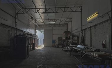 Fracción Industrial de Prestigio en Ruta 8 con Amplias Posibilidades