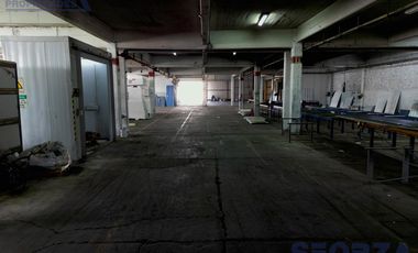 Fracción Industrial de Prestigio en Ruta 8 con Amplias Posibilidades