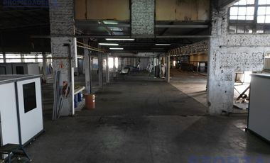 Fracción Industrial de Prestigio en Ruta 8 con Amplias Posibilidades