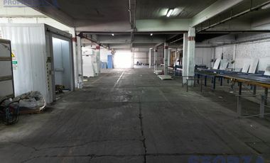 Fracción Industrial de Prestigio en Ruta 8 con Amplias Posibilidades