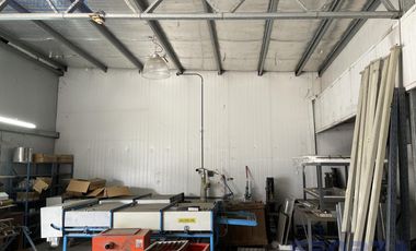 Fracción Industrial de Prestigio en Ruta 8 con Amplias Posibilidades