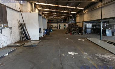 Fracción Industrial de Prestigio en Ruta 8 con Amplias Posibilidades