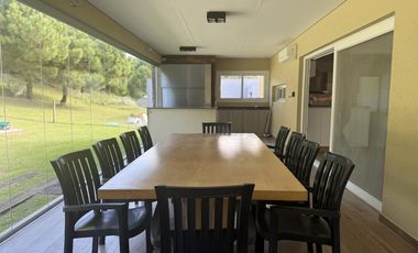 Casa en venta  Barrio Ecuestre, Costa Esmeralda.