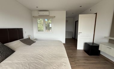 Casa en venta  Barrio Ecuestre, Costa Esmeralda.