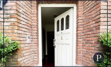 Residencia estilo ingles en Los Troncos