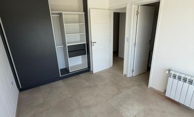 Duplex en Prados de Manantiales 3 Dormitorios 2 Baños y Terraza