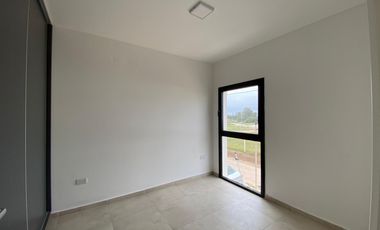 Duplex en Prados de Manantiales 3 Dormitorios 2 Baños y Terraza