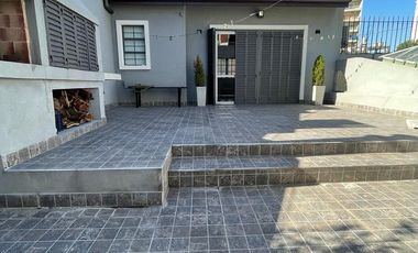 Casa en Carballido al 300