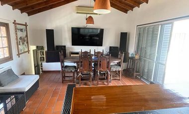 Casa en Carballido al 300