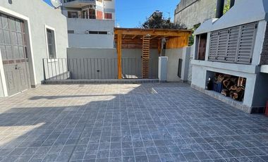 Casa en Carballido al 300