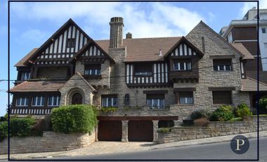 Excelente Residencia en Playa Grande