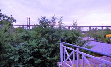 Casa en venta - 3 Dormitorios 3 Baños - Cochera - 388Mts2 - Zárate