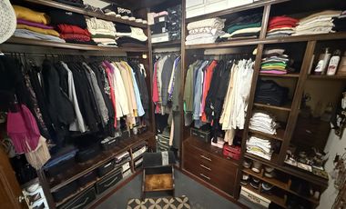 - Casa de estilo en Barrio Martin -