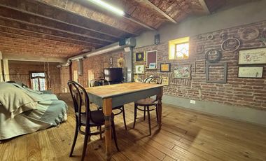 - Casa de estilo en Barrio Martin -