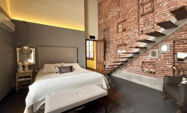 - Casa de estilo en Barrio Martin -