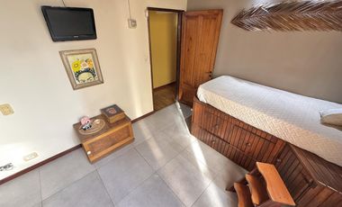 - Casa de estilo en Barrio Martin -