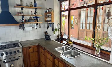 - Casa de estilo en Barrio Martin -