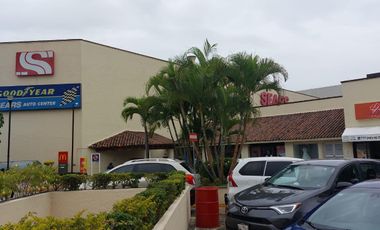 Local en Lomas de La Selva