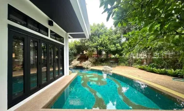 Dharavadi Luxury Pool Villa  for Rent