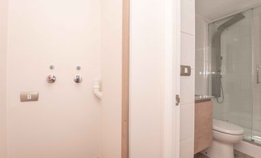 Av. Américo Vespucio (1 Est /1 Bod) [361-1]