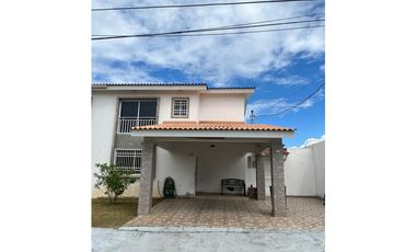 COSTA VERDE / MONTELIMAR / 3 HABITACION / 240M / 2 PARKING / TERRAZA