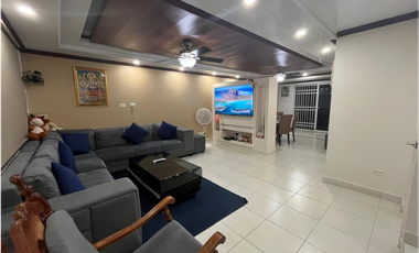 COSTA VERDE / MONTELIMAR / 3 HABITACION / 240M / 2 PARKING / TERRAZA