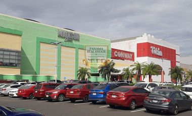 Se vende Local comercial Westland Mall JLH