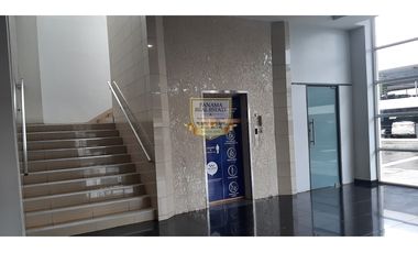 Se vende Local comercial Westland Mall JLH