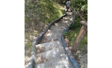 SAN CARLOS / PIEDRAS GORDAS / FRENTE AL  MAR  / 4 HECTREAS