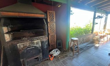 Hermosa Casa En Llicaldad A 15 Minutos Del Centro De Castro