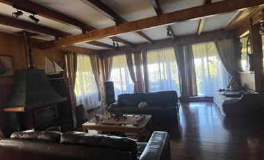 Hermosa Casa En Llicaldad A 15 Minutos Del Centro De Castro