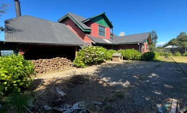 Hermosa Casa En Llicaldad A 15 Minutos Del Centro De Castro