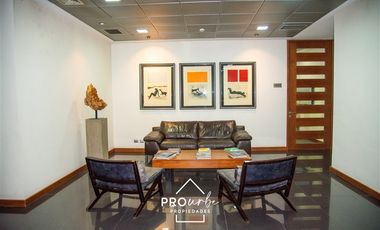 Oficina en Venta en Kennedy/Luis Carrera frente a Parque Arauco