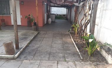 Casa en Venta en Calle San Pablo con Pasaje Roma
