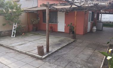 Casa en Venta en Calle San Pablo con Pasaje Roma