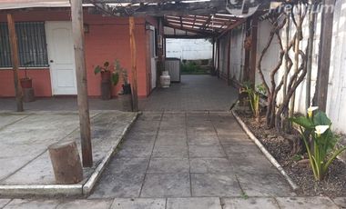 Casa en Venta en Calle San Pablo con Pasaje Roma