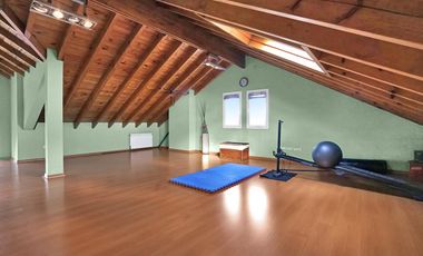 Impecable casa en venta en La Lomada de 400 metros cubiertos