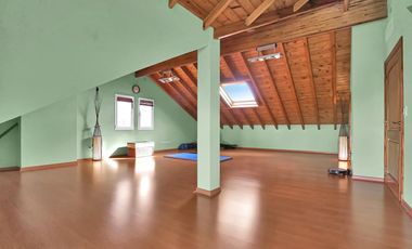 Impecable casa en venta en La Lomada de 400 metros cubiertos