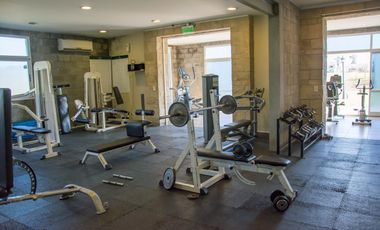 Impecable casa en venta en La Lomada de 400 metros cubiertos