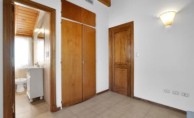 Impecable casa en venta en La Lomada de 400 metros cubiertos