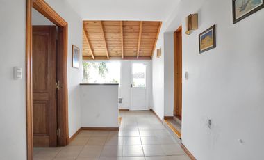 Impecable casa en venta en La Lomada de 400 metros cubiertos