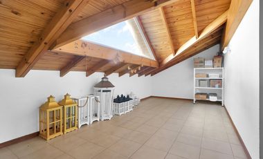 Impecable casa en venta en La Lomada de 400 metros cubiertos
