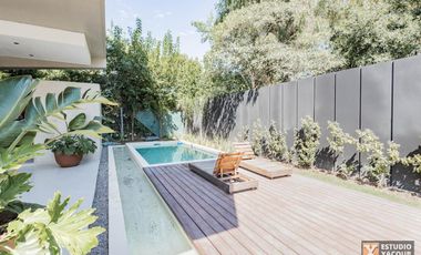 Departamento en venta - 1 Dormitorio 1 Baño 1 Cochera - 54Mts2 - City Bell, La Plata