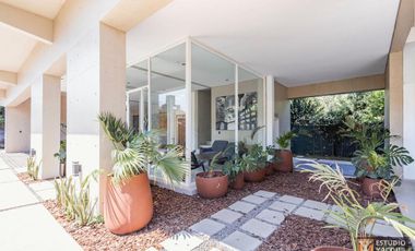 Departamento en venta - 1 Dormitorio 1 Baño 1 Cochera - 54Mts2 - City Bell, La Plata