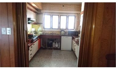 Casa - Olivos-Vias/Maipu