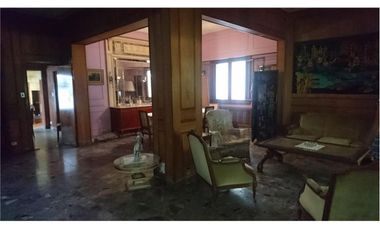 Casa - Olivos-Vias/Maipu