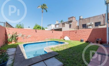 Gran casa familiar en venta en el corazón de Guadalupe