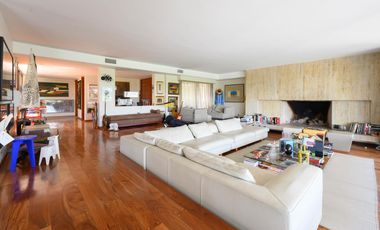 Excelente Casa en alquiler cinco dormitorios, excelentes vistas, Cerro de las Rosas