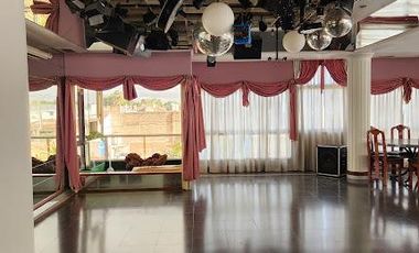 Salon de Eventos con instalaciones